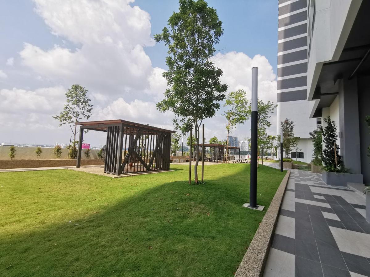 Апартаменти Traders Garden Черас Екстер'єр фото